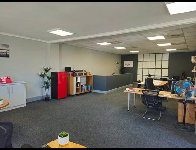 INDUSTRIAL PROPERTY TO RENT IN STIKLAND INDUSTRIAL